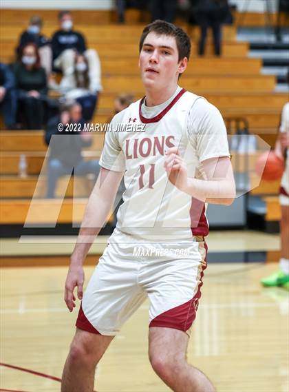 Thumbnail 1 in Oaks Christian vs Westlake photogallery.