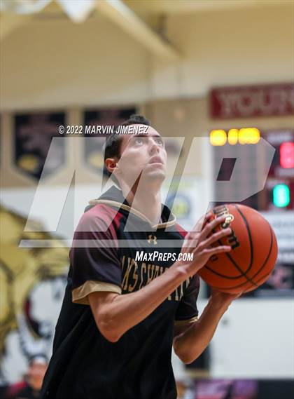 Thumbnail 1 in Oaks Christian vs Westlake photogallery.