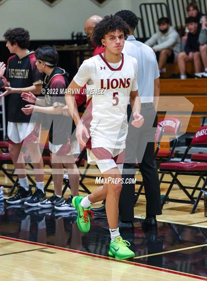 Thumbnail 2 in Oaks Christian vs Westlake photogallery.