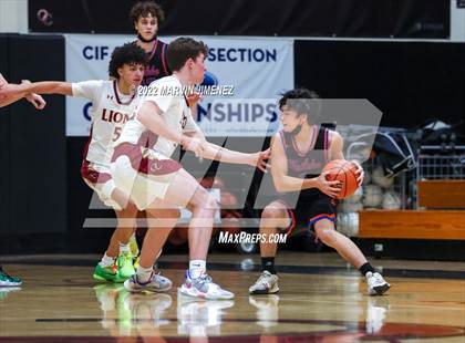 Thumbnail 1 in Oaks Christian vs Westlake photogallery.