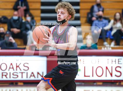 Thumbnail 1 in Oaks Christian vs Westlake photogallery.