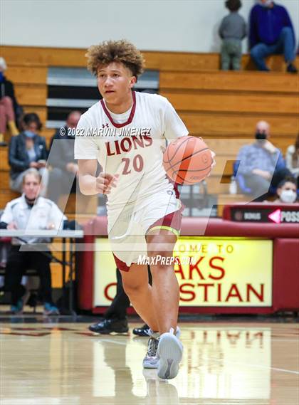 Thumbnail 1 in Oaks Christian vs Westlake photogallery.