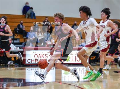 Thumbnail 1 in Oaks Christian vs Westlake photogallery.