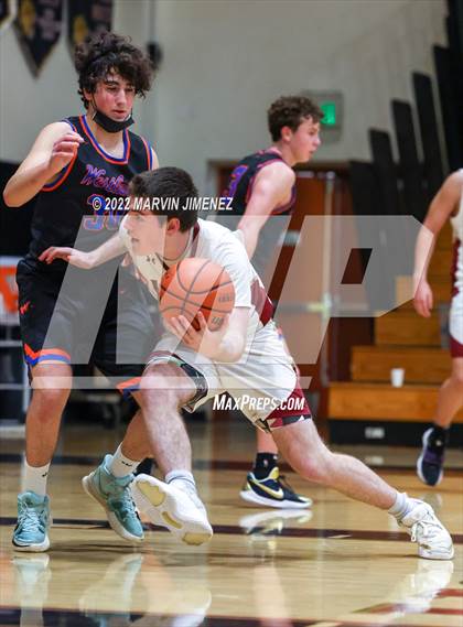 Thumbnail 1 in Oaks Christian vs Westlake photogallery.