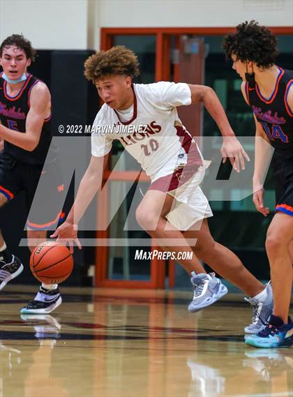 Thumbnail 1 in Oaks Christian vs Westlake photogallery.