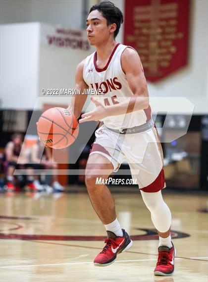 Thumbnail 3 in Oaks Christian vs Westlake photogallery.