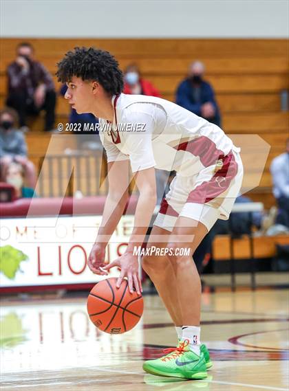 Thumbnail 2 in Oaks Christian vs Westlake photogallery.