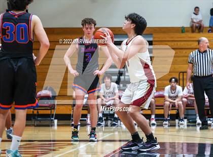 Thumbnail 3 in Oaks Christian vs Westlake photogallery.