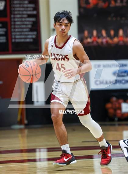 Thumbnail 1 in Oaks Christian vs Westlake photogallery.