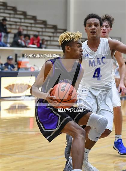 Thumbnail 2 in Saint Mary's Hall vs MacArthur [Douglas] (SAISD Basketball Tournament) photogallery.
