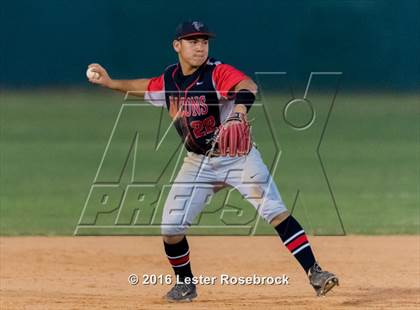 Thumbnail 2 in Stevens vs O'Connor photogallery.