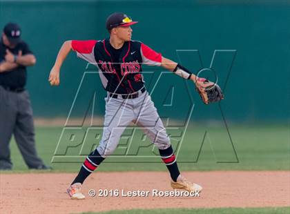 Thumbnail 3 in Stevens vs O'Connor photogallery.