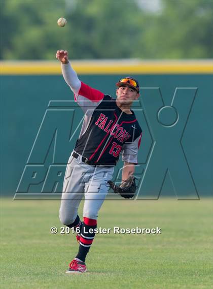 Thumbnail 1 in Stevens vs O'Connor photogallery.