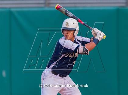Thumbnail 3 in Stevens vs O'Connor photogallery.