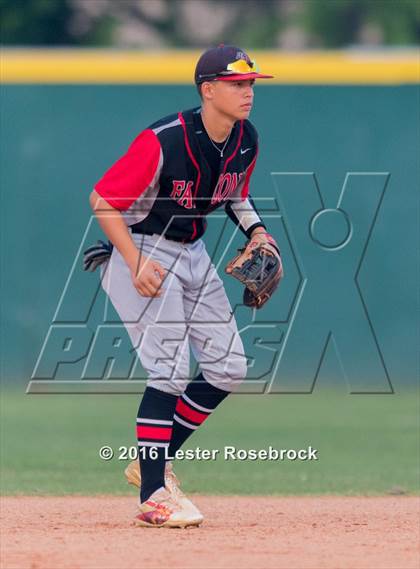 Thumbnail 2 in Stevens vs O'Connor photogallery.