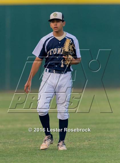 Thumbnail 3 in Stevens vs O'Connor photogallery.