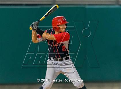 Thumbnail 2 in Stevens vs O'Connor photogallery.