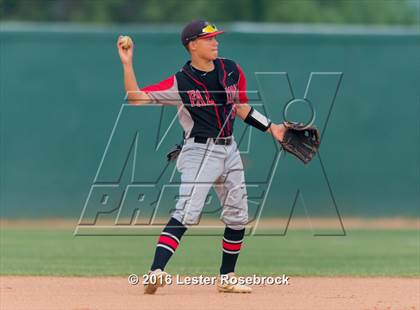 Thumbnail 1 in Stevens vs O'Connor photogallery.