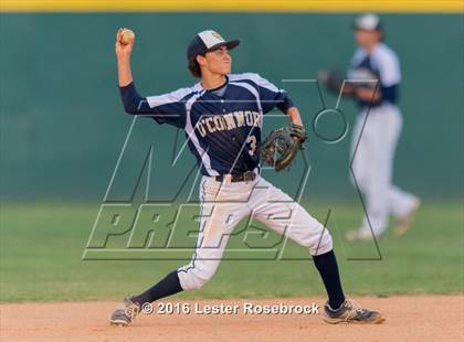 Thumbnail 2 in Stevens vs O'Connor photogallery.
