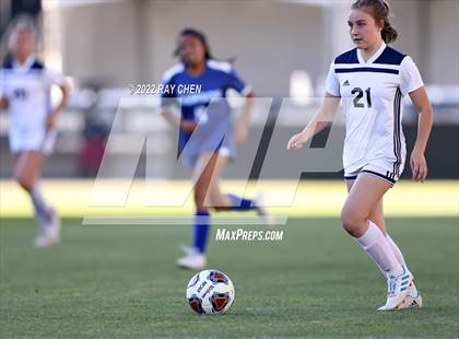 Thumbnail 2 in Dawson School vs. Crested Butte (CHSAA 2A Championship) photogallery.