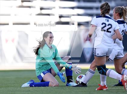 Thumbnail 2 in Dawson School vs. Crested Butte (CHSAA 2A Championship) photogallery.