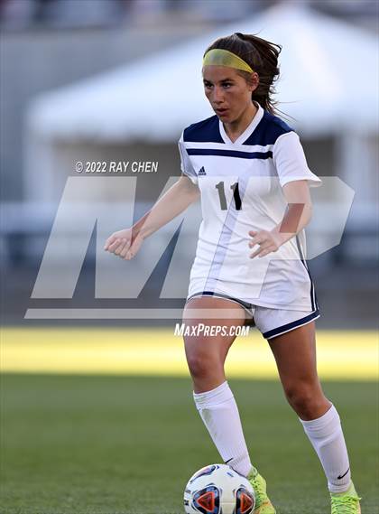 Thumbnail 3 in Dawson School vs. Crested Butte (CHSAA 2A Championship) photogallery.
