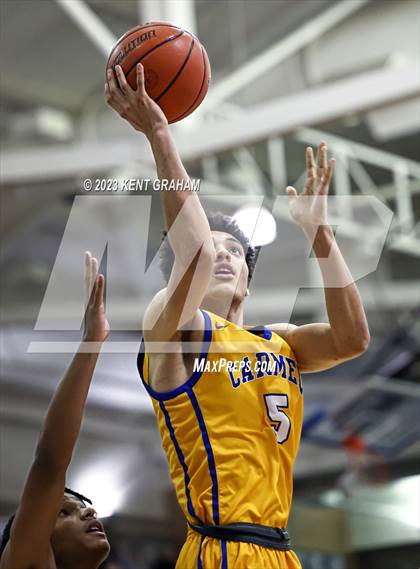 Thumbnail 1 in Westfield vs Carmel  (IHSAA 4A Sectional Round1) photogallery.