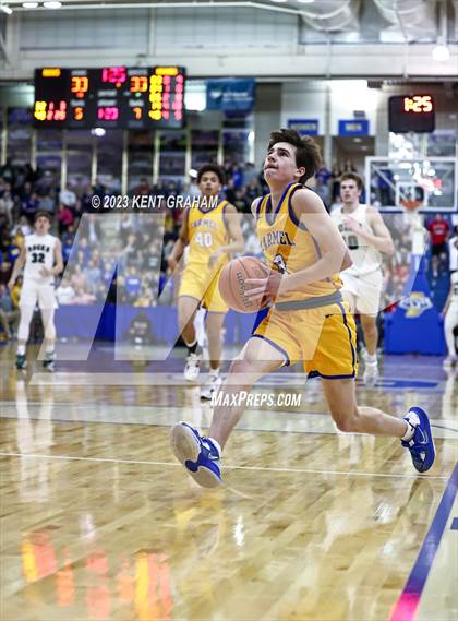 Thumbnail 1 in Westfield vs Carmel  (IHSAA 4A Sectional Round1) photogallery.