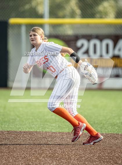 Thumbnail 3 in Millard South vs. Platte County photogallery.