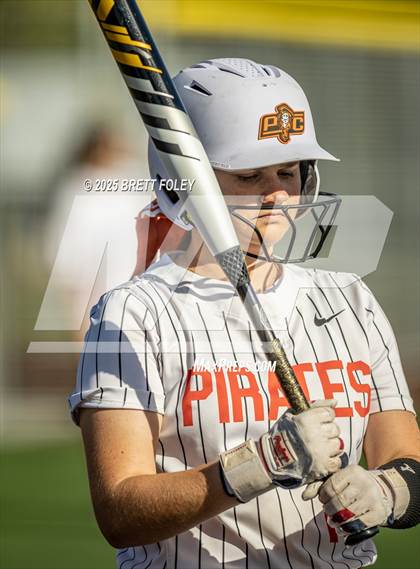 Thumbnail 1 in Millard South vs. Platte County photogallery.