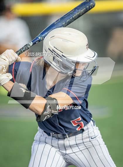 Thumbnail 3 in Millard South vs. Platte County photogallery.