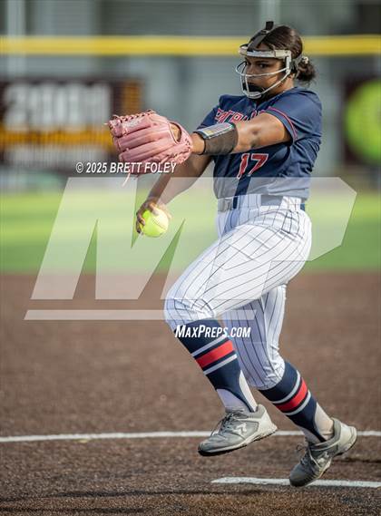 Thumbnail 2 in Millard South vs. Platte County photogallery.