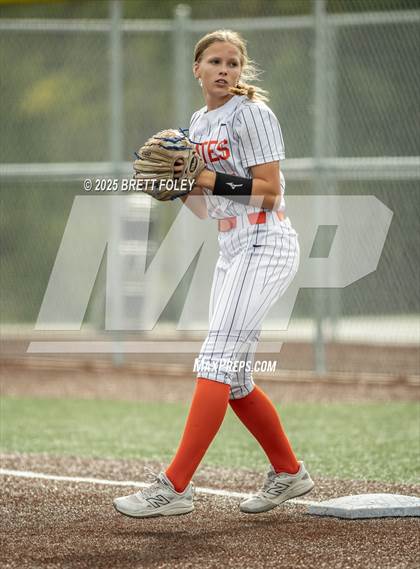 Thumbnail 2 in Millard South vs. Platte County photogallery.