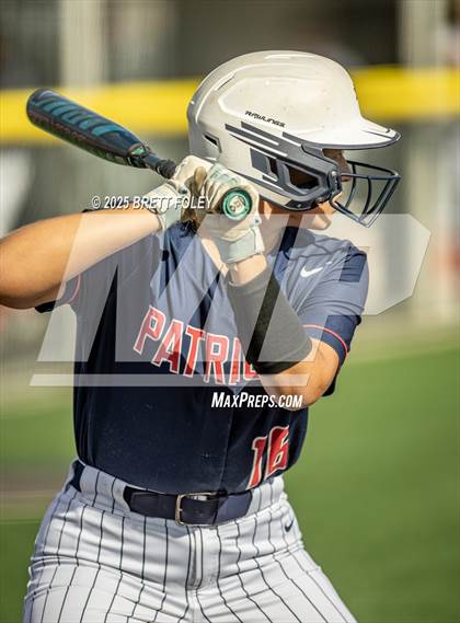 Thumbnail 3 in Millard South vs. Platte County photogallery.