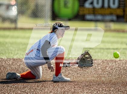 Thumbnail 2 in Millard South vs. Platte County photogallery.