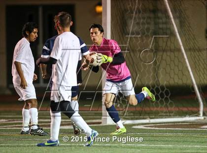 Thumbnail 2 in Saugus vs. El Camino Real (Ralph Brandt Tournament Championship) photogallery.