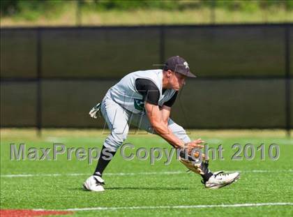 Thumbnail 2 in North Lamar vs. Kennedale (Texas 3A Region II Playoffs) photogallery.