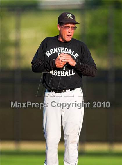 Thumbnail 3 in North Lamar vs. Kennedale (Texas 3A Region II Playoffs) photogallery.