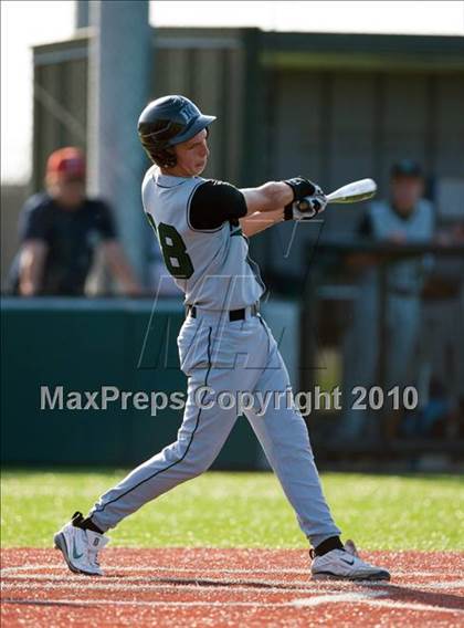 Thumbnail 1 in North Lamar vs. Kennedale (Texas 3A Region II Playoffs) photogallery.