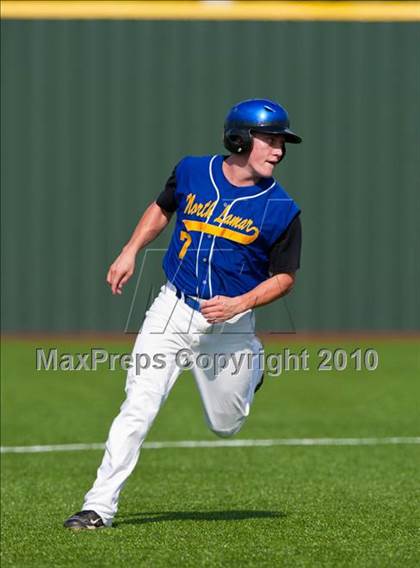 Thumbnail 3 in North Lamar vs. Kennedale (Texas 3A Region II Playoffs) photogallery.
