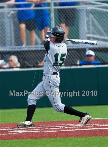 Thumbnail 2 in North Lamar vs. Kennedale (Texas 3A Region II Playoffs) photogallery.