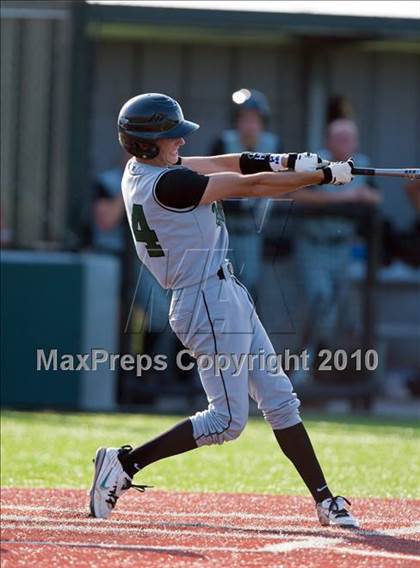 Thumbnail 2 in North Lamar vs. Kennedale (Texas 3A Region II Playoffs) photogallery.