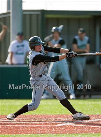 Thumbnail 3 in North Lamar vs. Kennedale (Texas 3A Region II Playoffs) photogallery.