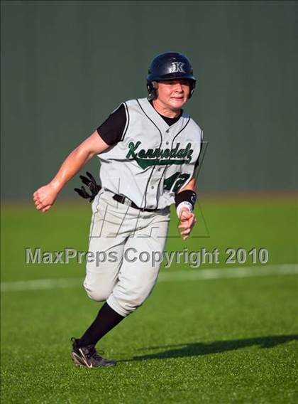 Thumbnail 1 in North Lamar vs. Kennedale (Texas 3A Region II Playoffs) photogallery.