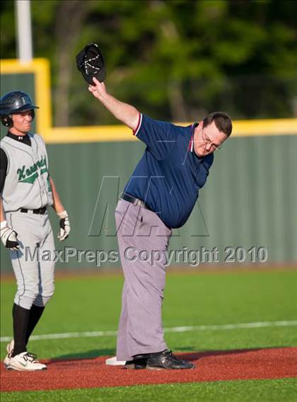 Thumbnail 3 in North Lamar vs. Kennedale (Texas 3A Region II Playoffs) photogallery.