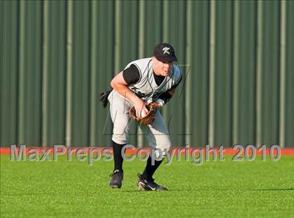 Thumbnail 2 in North Lamar vs. Kennedale (Texas 3A Region II Playoffs) photogallery.