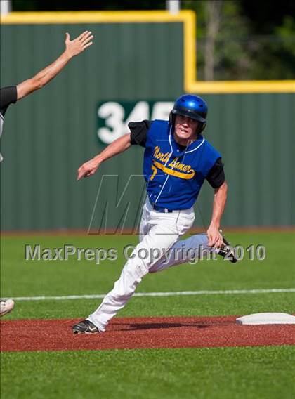 Thumbnail 2 in North Lamar vs. Kennedale (Texas 3A Region II Playoffs) photogallery.