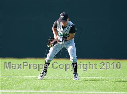Thumbnail 2 in North Lamar vs. Kennedale (Texas 3A Region II Playoffs) photogallery.