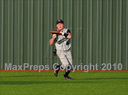 Thumbnail 1 in North Lamar vs. Kennedale (Texas 3A Region II Playoffs) photogallery.