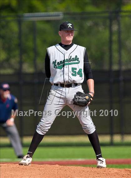 Thumbnail 1 in North Lamar vs. Kennedale (Texas 3A Region II Playoffs) photogallery.